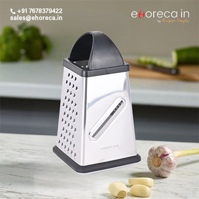 SS GRATER WITH CONTAINER