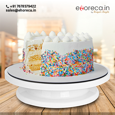 PLASTIC CAKE STAND