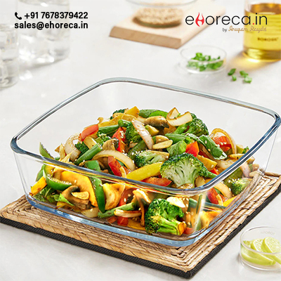 BOROSIL SQUARE DISH WITH HANDLE